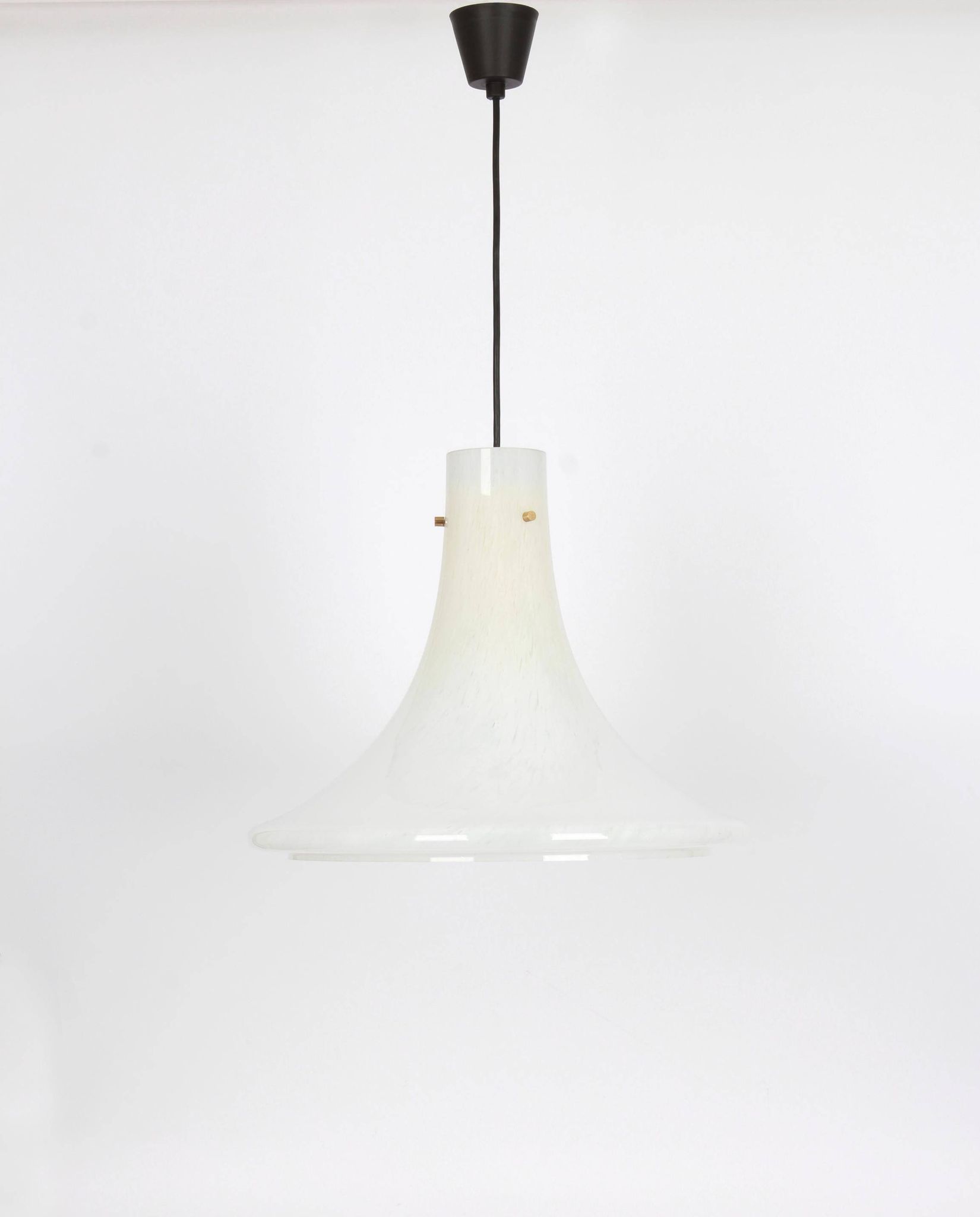 Suspension en verre opalin par Limburg, Allemagne, années 1970