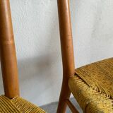 2 mulched chairs