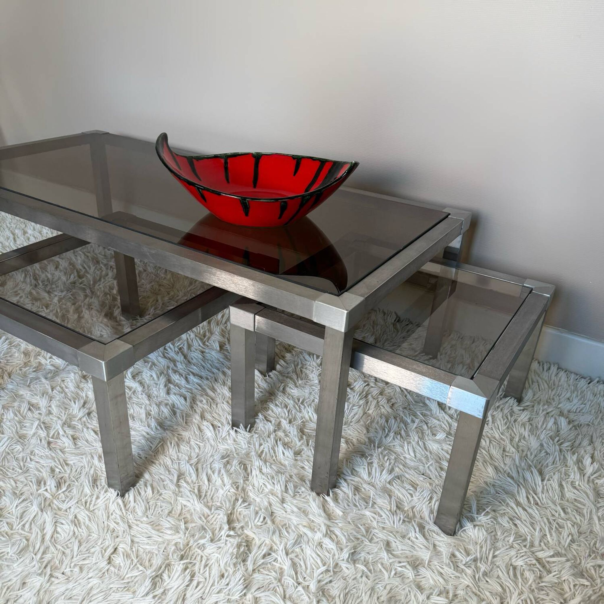 Table basse acier brossé design années 70 et gigognes