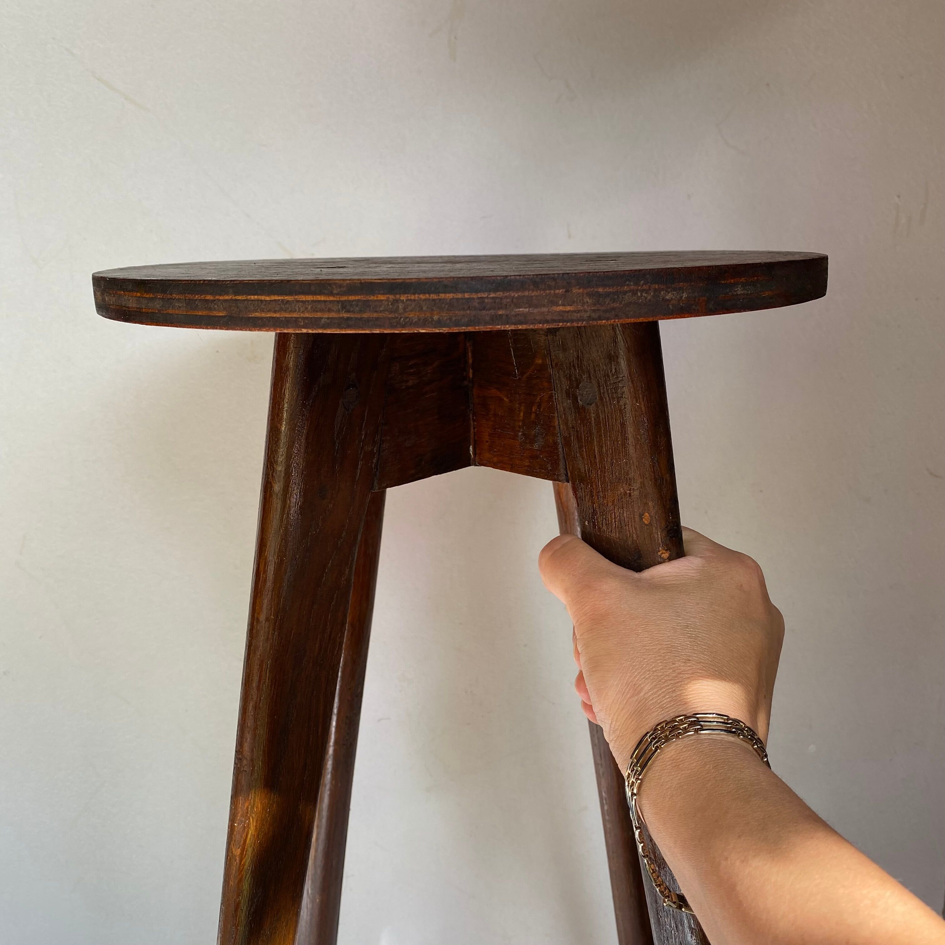 Wooden plant holder stool