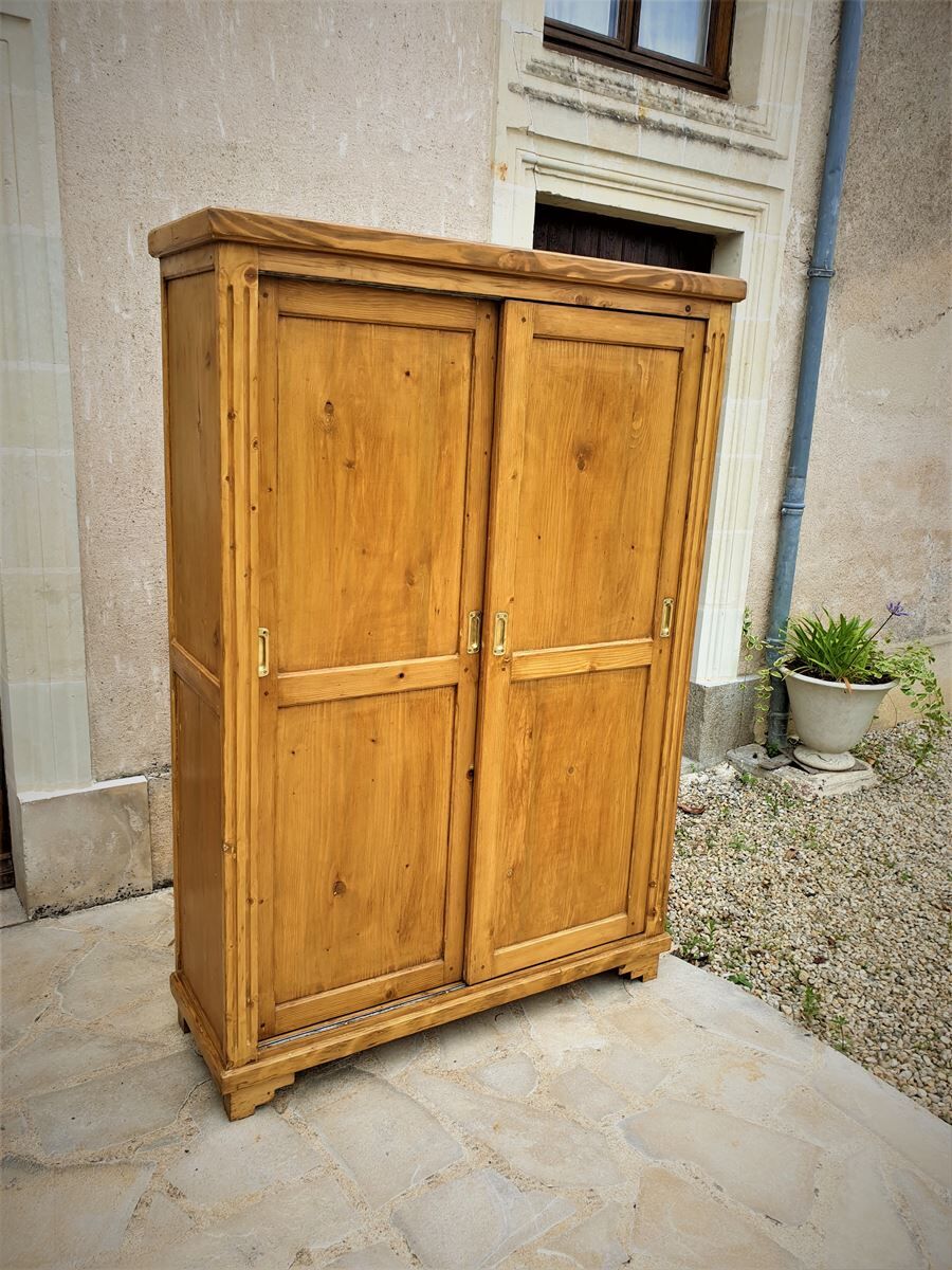 Old wardrobe sliding doors
