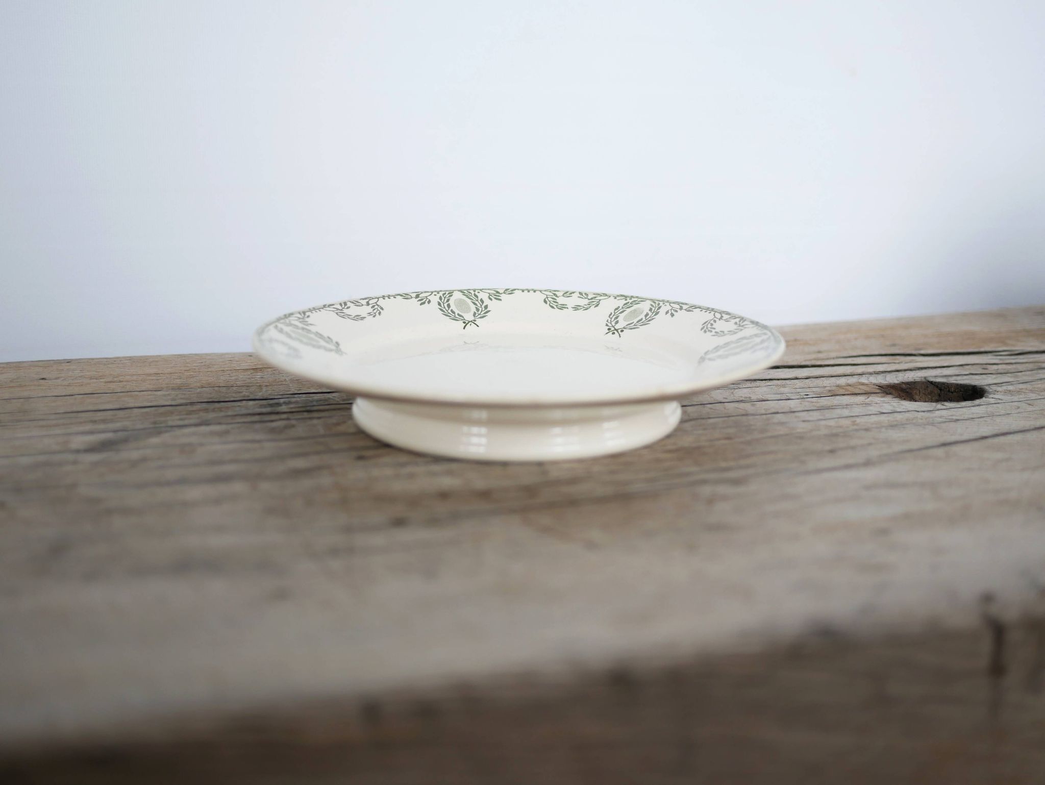 Cake dish on foot, old compotier by the Sarreguemines factory, France
