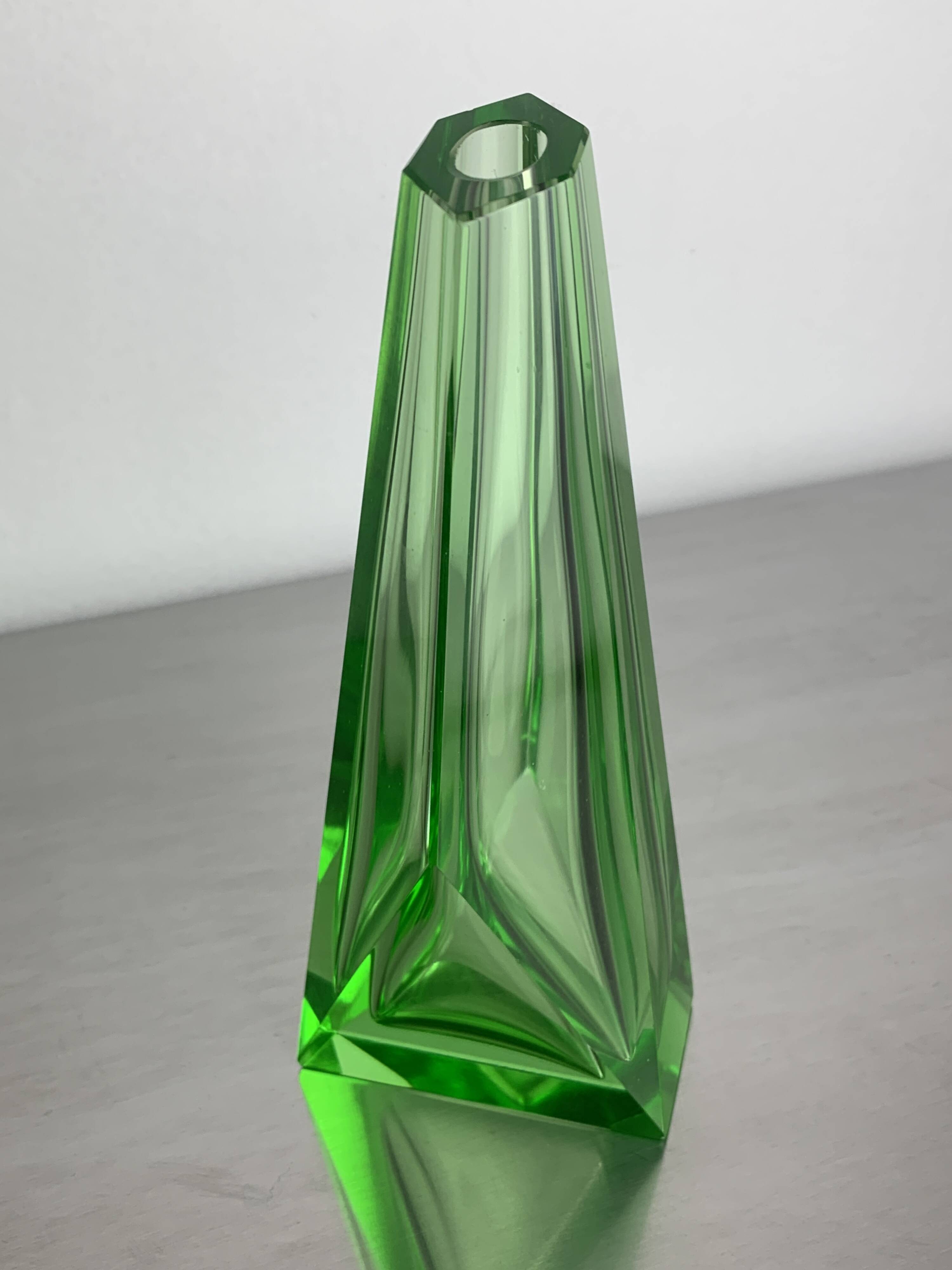 Green Faceted Vase by Seguso, Murano glass, Italy, 1970