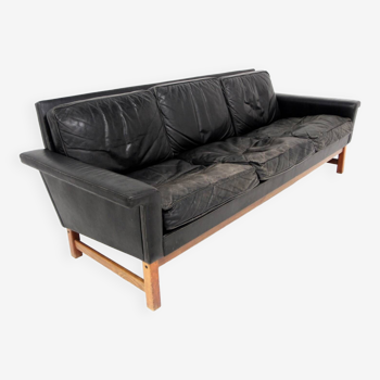 Scandinavian 3-seater leather sofa, Sweden, 1960s