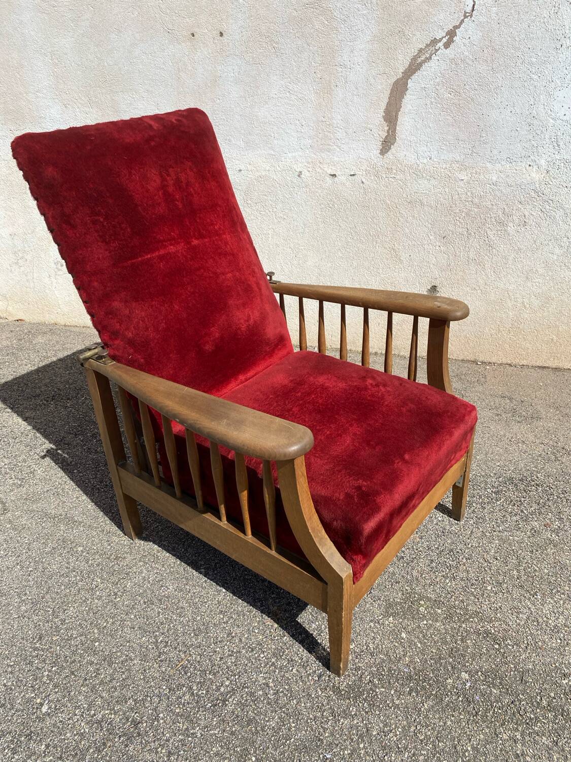 Morris velvet armchair