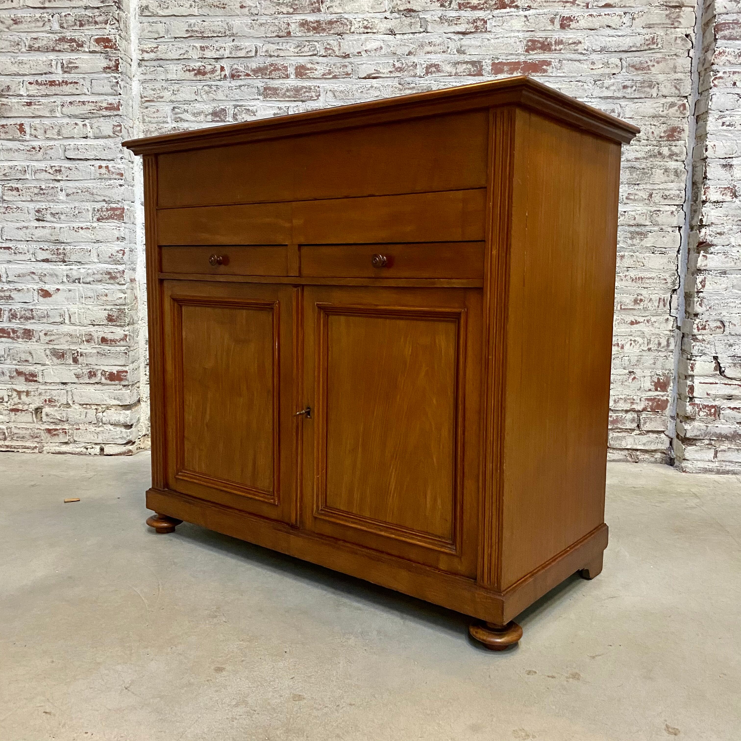 Commode anglaise antique en acajou
