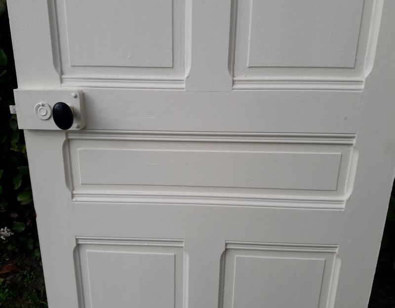Communication door 82,3x218,1cm old molded