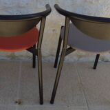 4  Chaises de style gondole structure métallique cossus et simili cuir