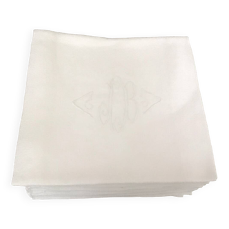 12 Serviettes en damassé blanc au monogramme JB