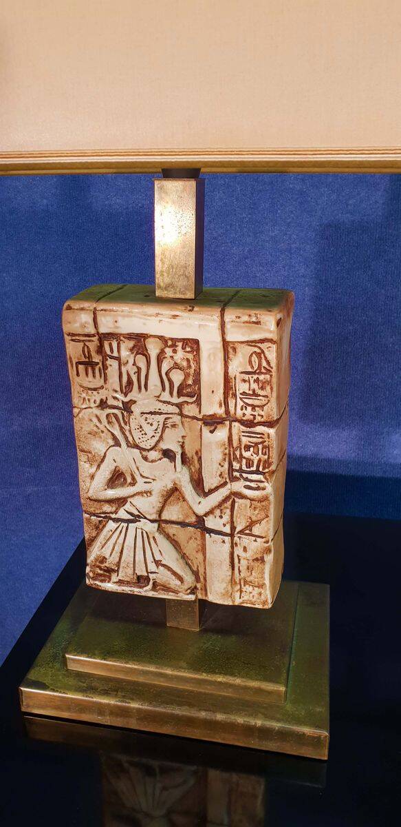 Vintage "Egyptomania" lamp in ceramic and patinated brass