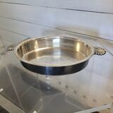 Hollow plate in silver metal