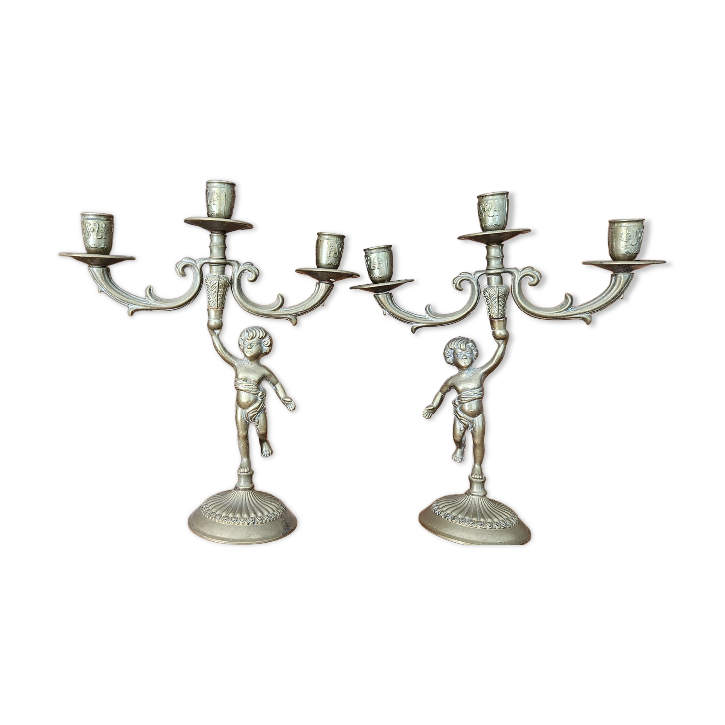 Set of 2 candle holders/candlesticks