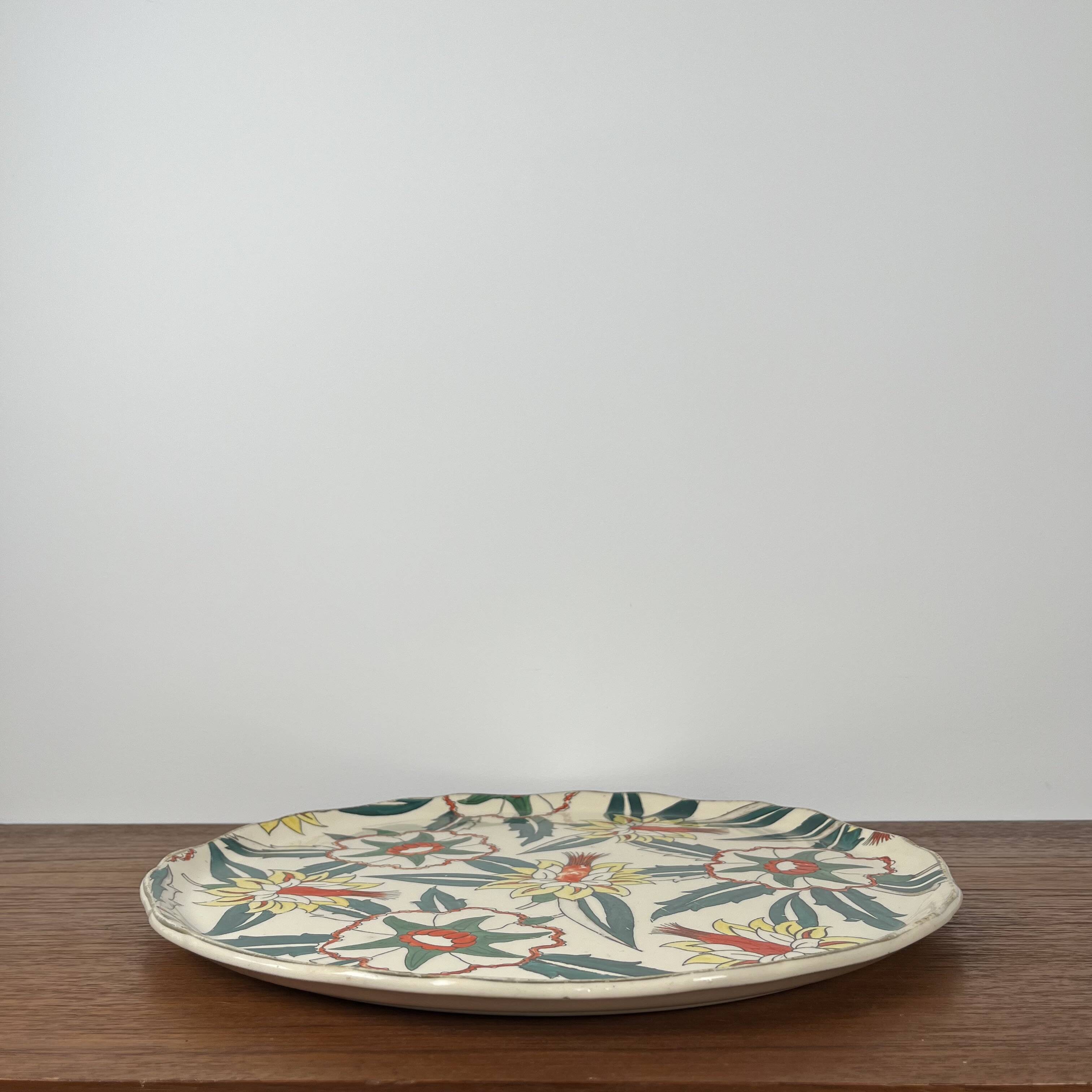 Longwy cake dish, "Romance" model, early 20th century.