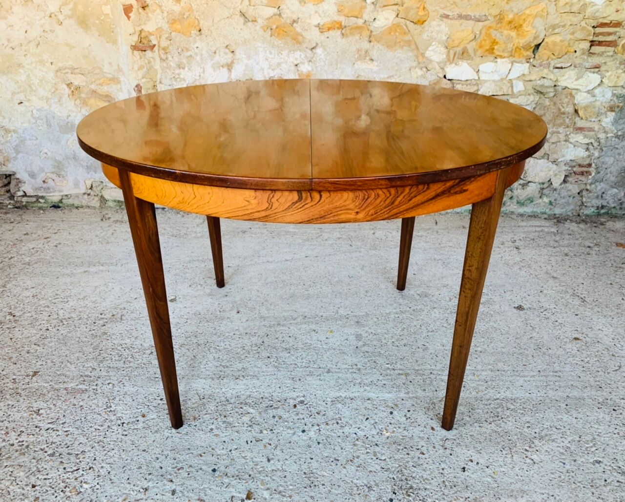Extendable dining table with butterfly extensions in rosewood circa 60's