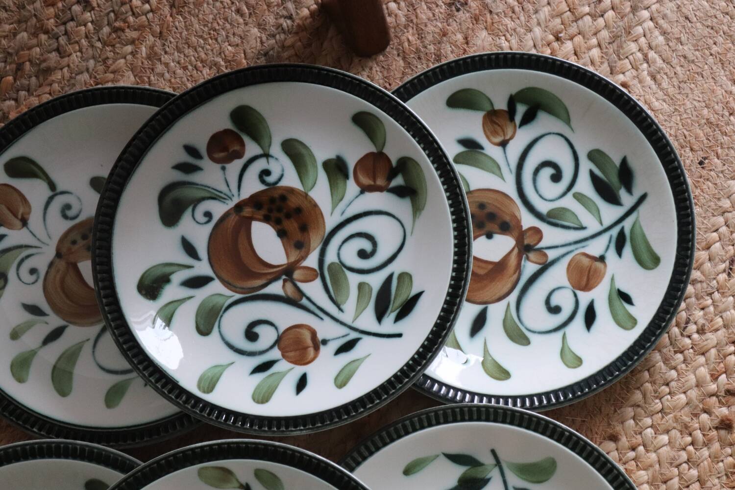 6 Argenteuil Boch La Louviere plates