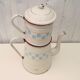 Cafetière émaillée blanche fleurs vintage