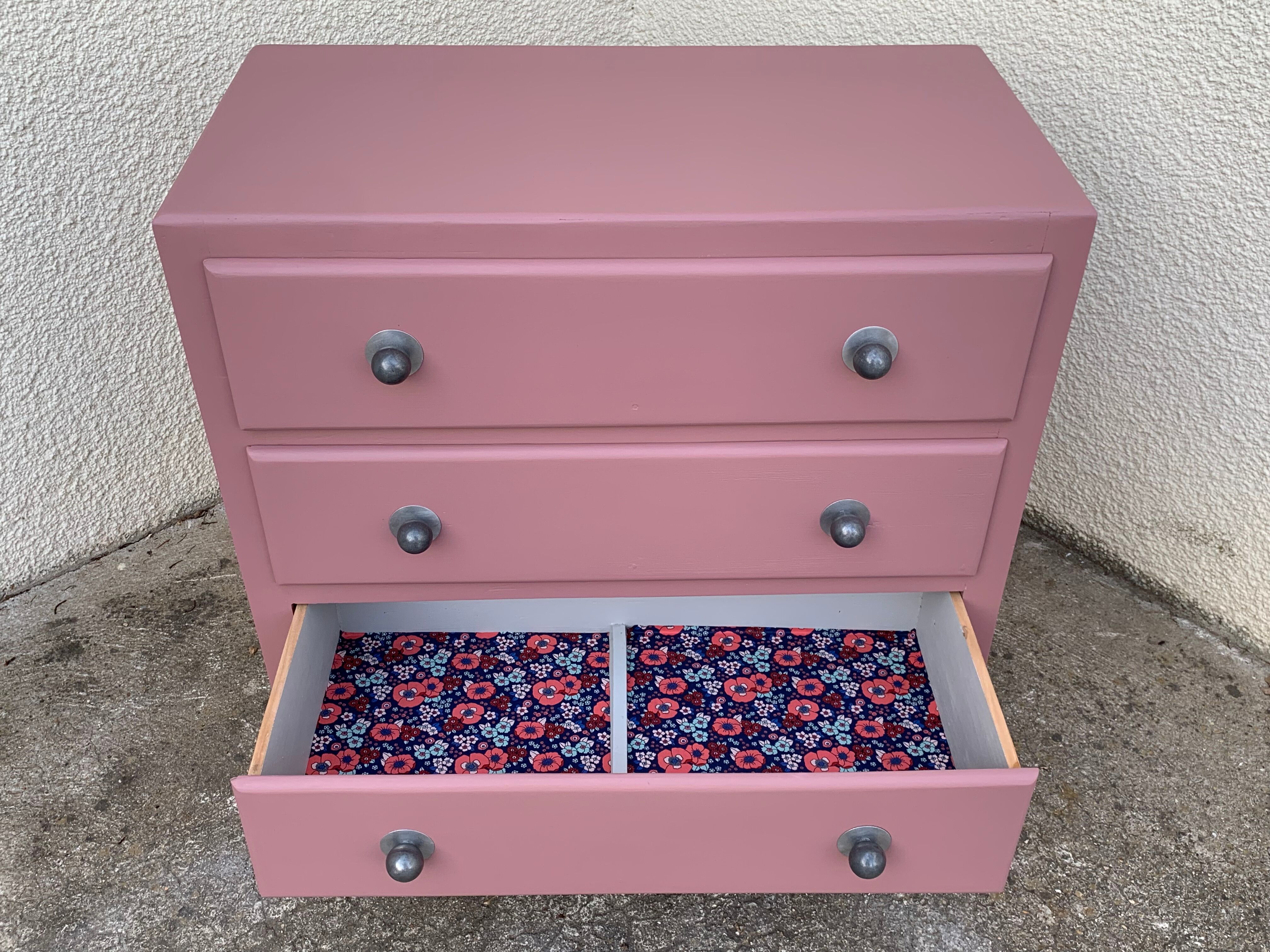 Vintage chest of drawers 1950