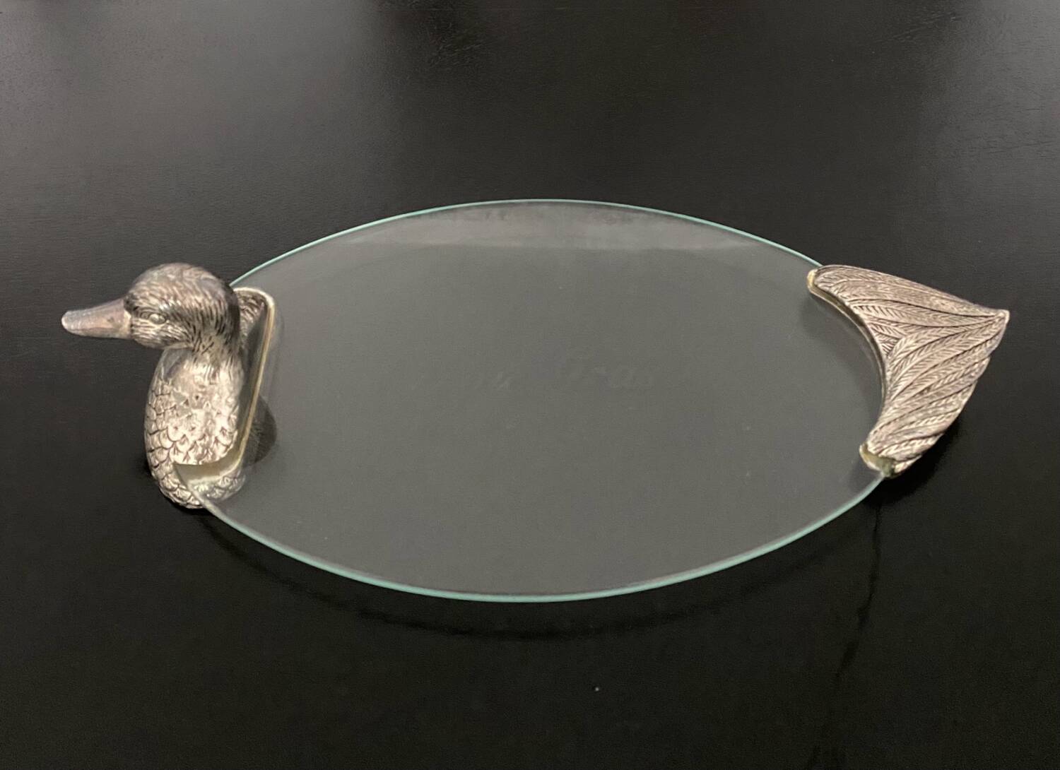 1 Foie gras serving dish and its shovel