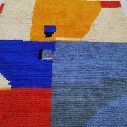 Traditional handmade pure wool rug, size 150 x 250 cm