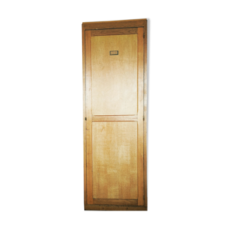 Ancien vestiaire d'internat