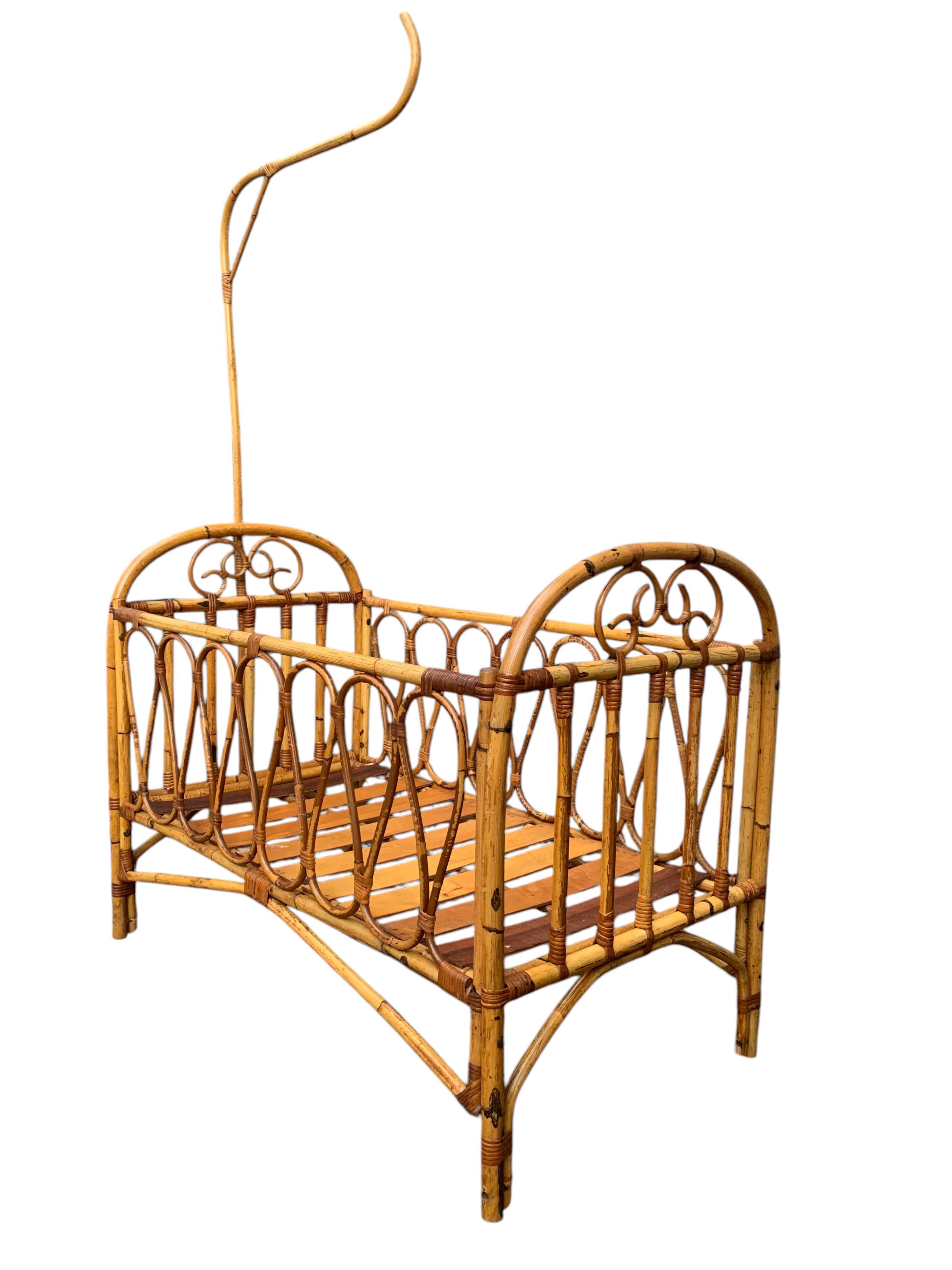 Vintage rattan baby bed 1960