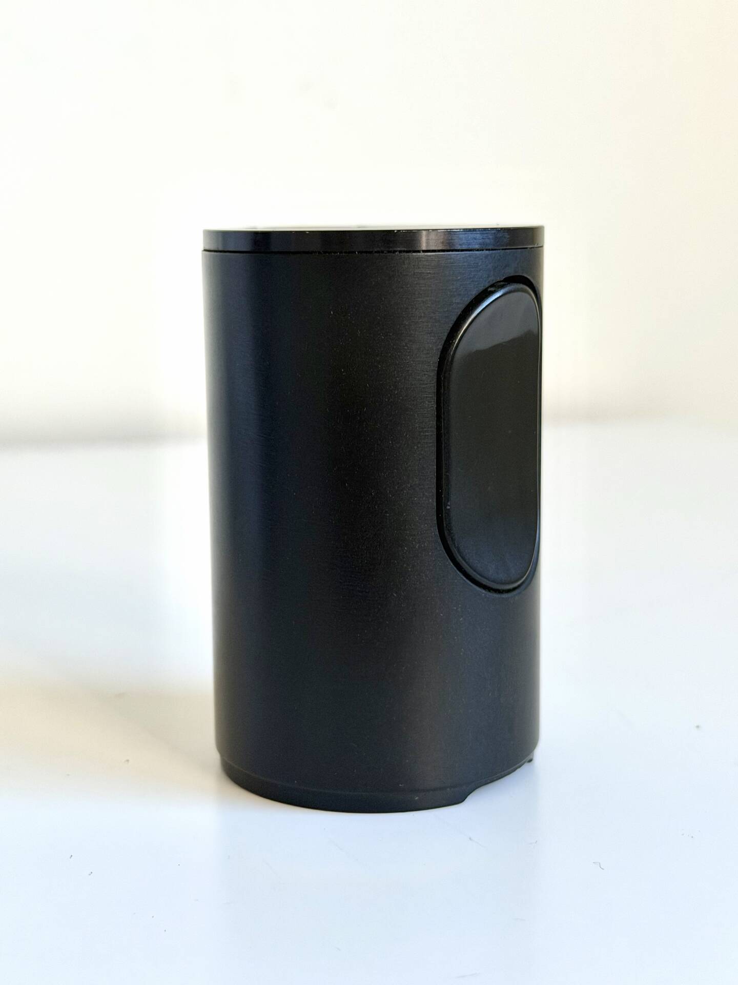 Black Metal Table lighter T2 AM designed by Dieter Rams for BRAUN AG V