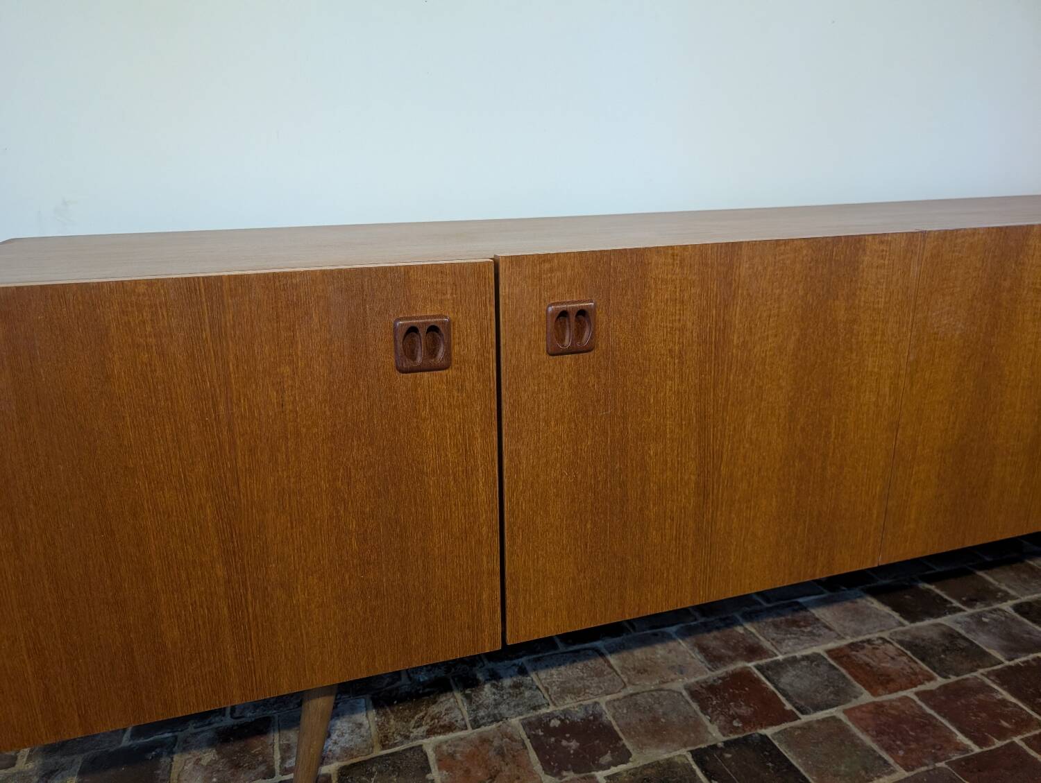 Scandinavian enfilade