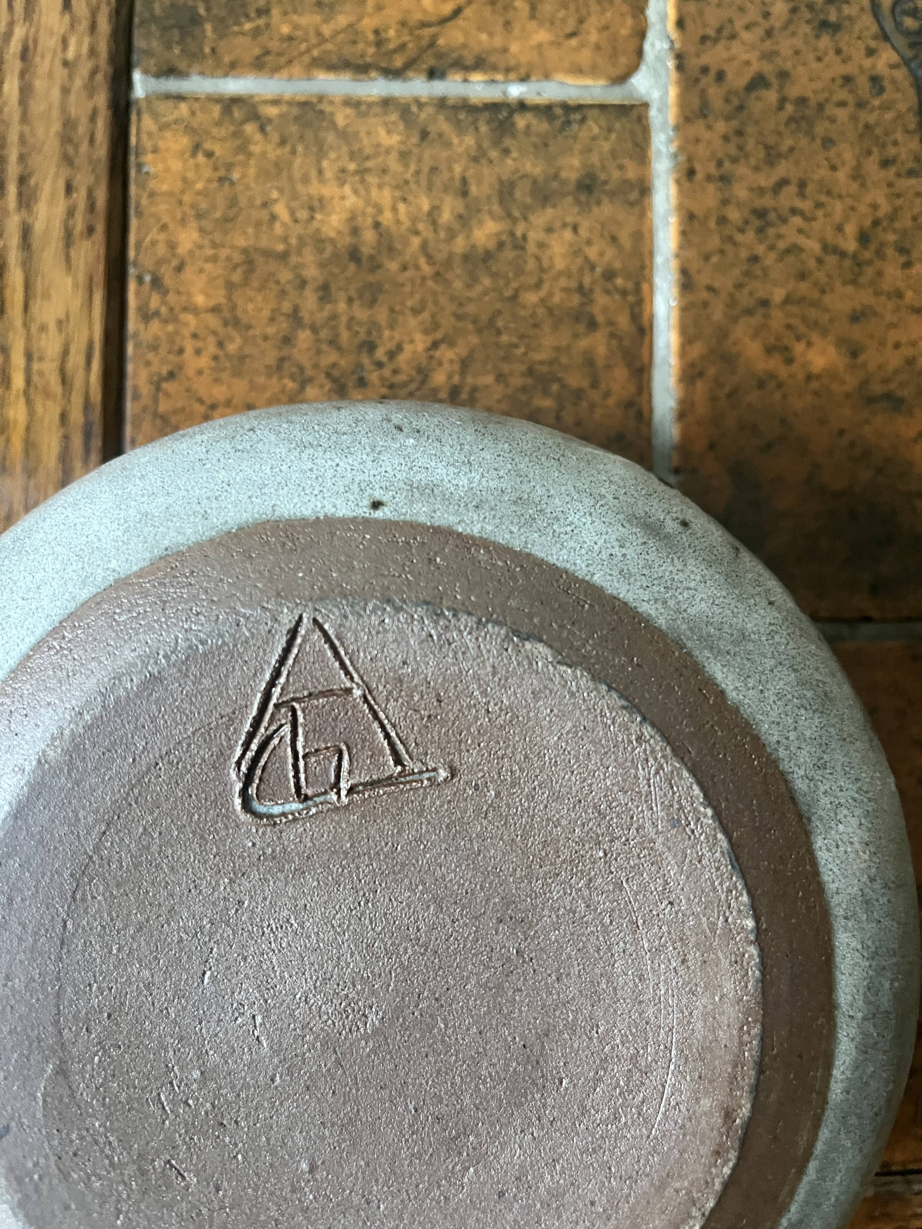 Large bowl in Loir stoneware, enamelled and signed by Chantal and Thierry Robert, 1960/1970