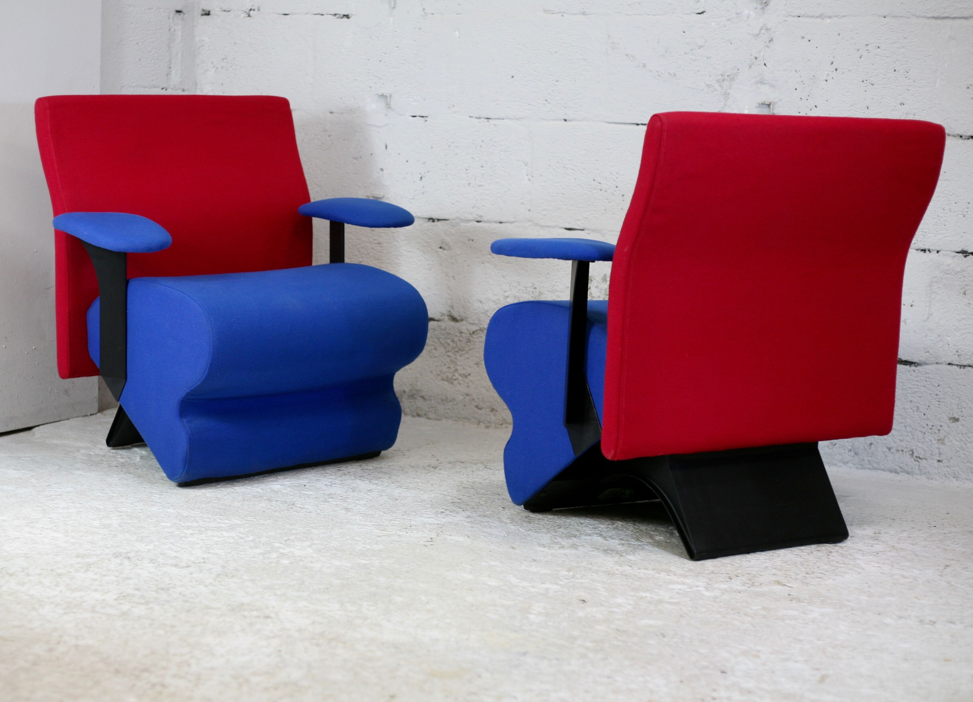 Paire de fauteuils 1995