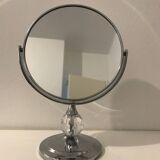Magnificent retro mirror with magnifying effect