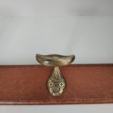 Wall hook