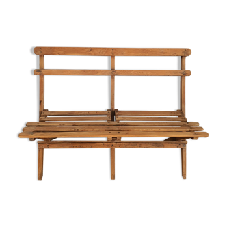 Folding bench