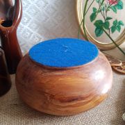 Round box with olive wood lid - vintage