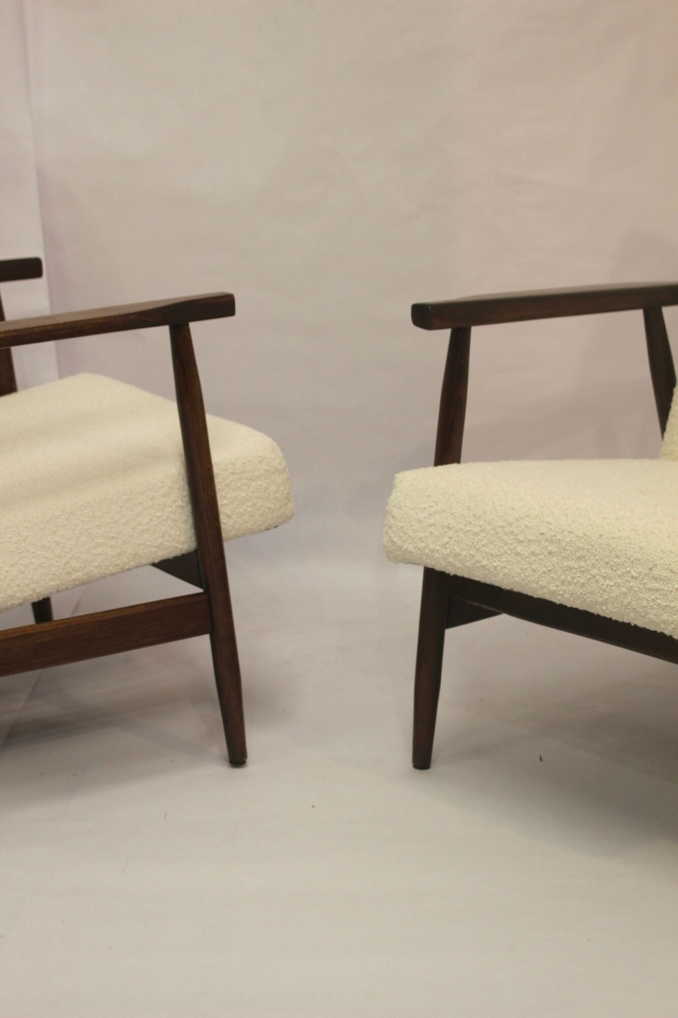 Pair of armchairs Henryk Lis 300-190 years 1970 fabric white buckle.