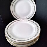 6 flat plates in porcelain. Limoges paste and glaze.
