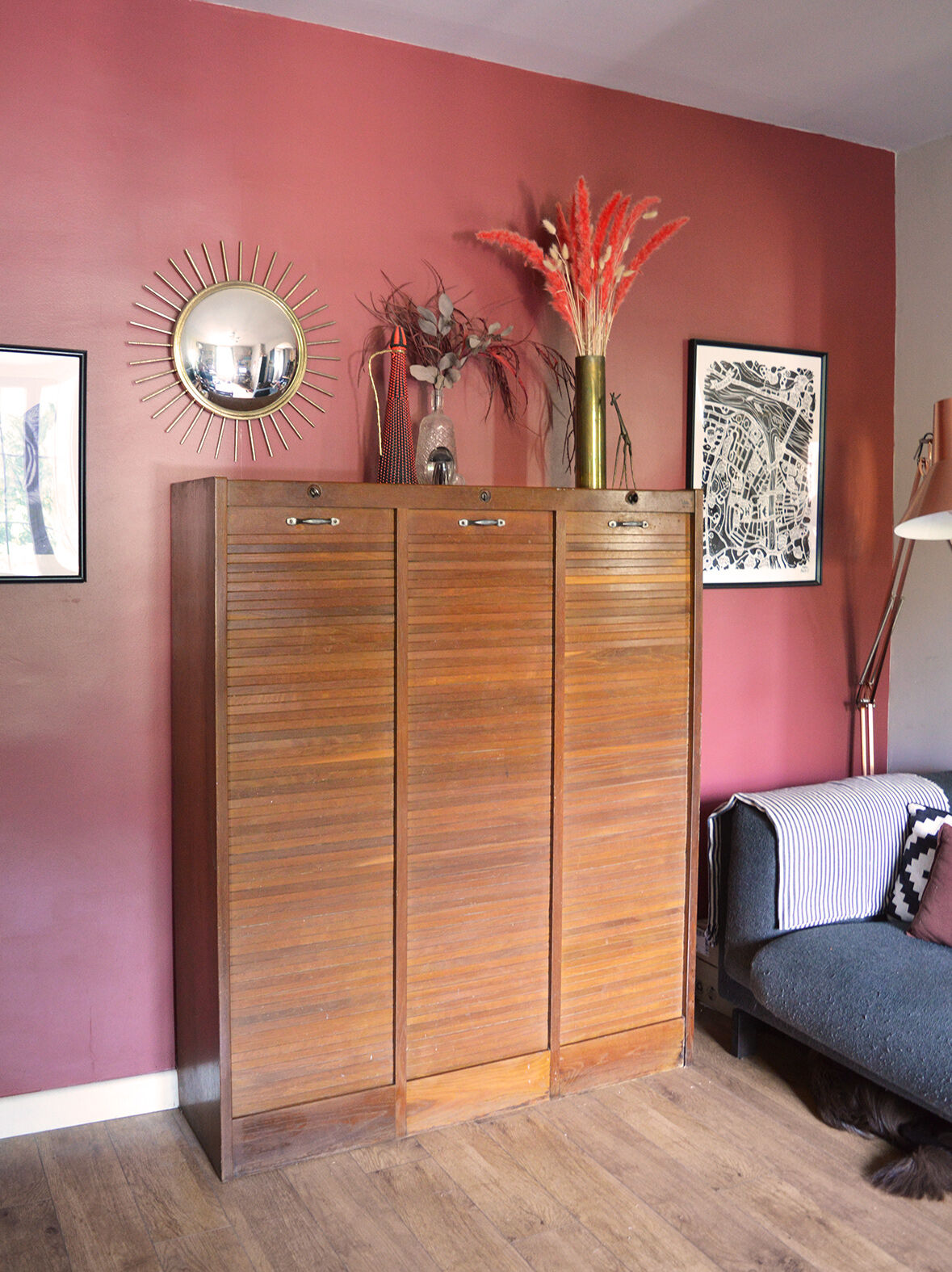 Notary triple curtain cabinet