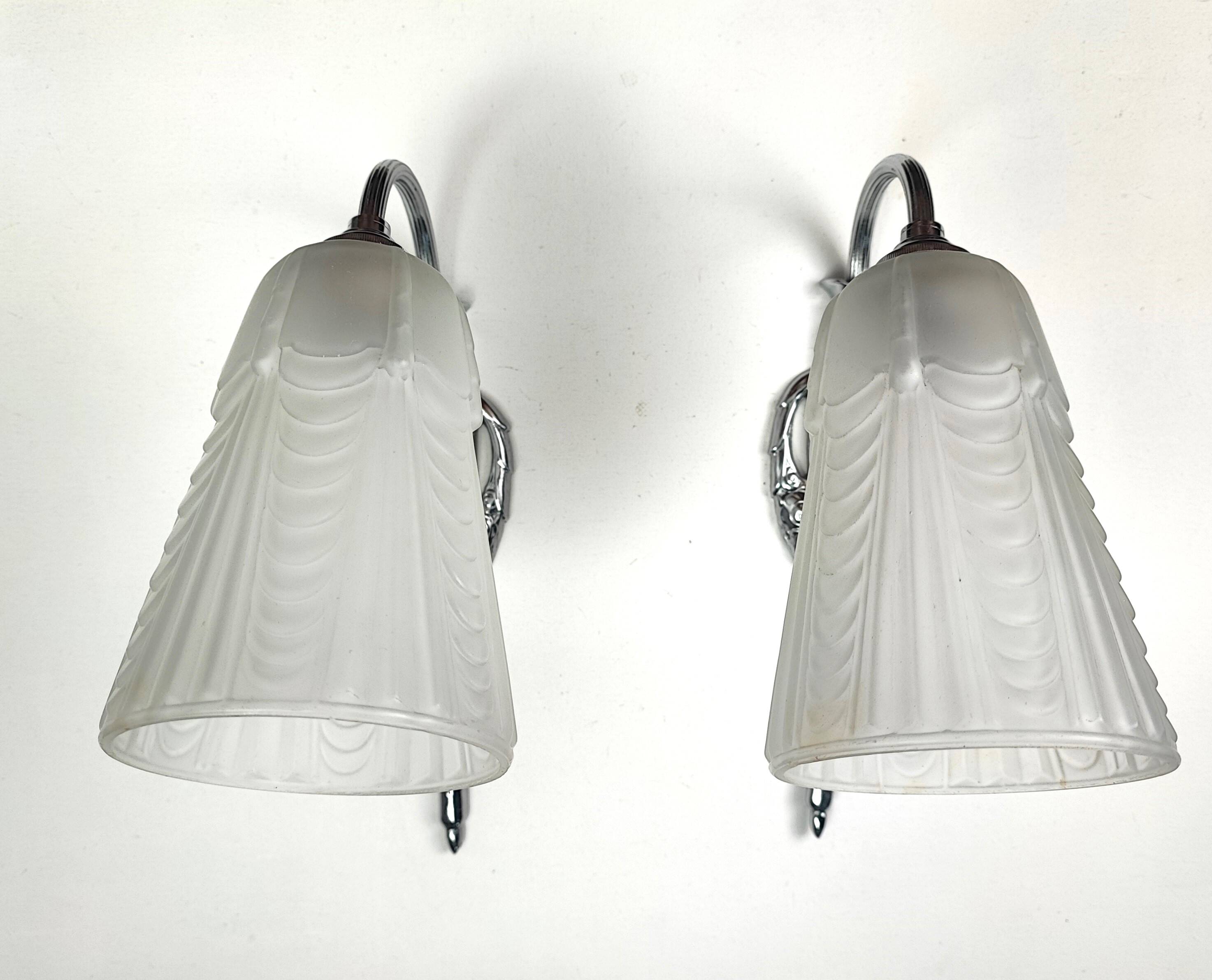 Pair of Art Deco wall lights