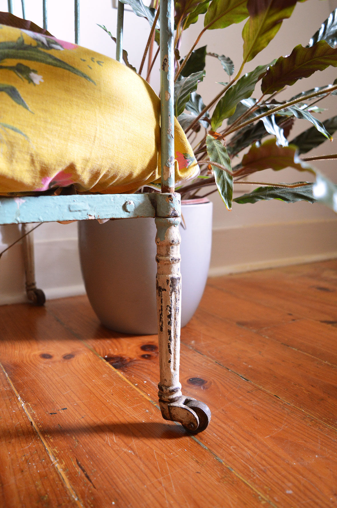 Wrought iron green water bench