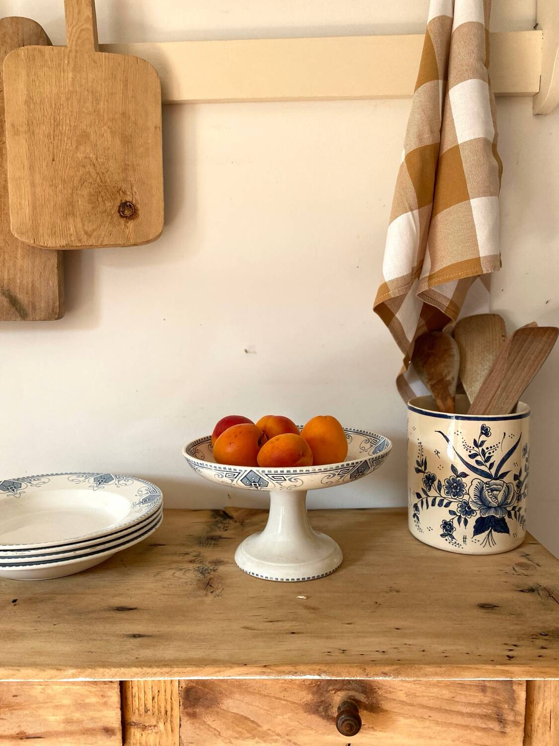 Earthenware fruit bowl, Terre de fer
