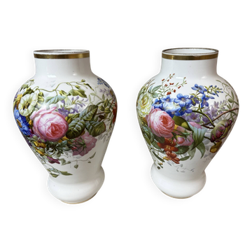 Pair of porcelain vases from Paris