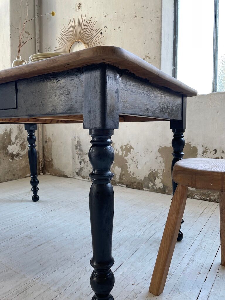 Farm bistro table in oak