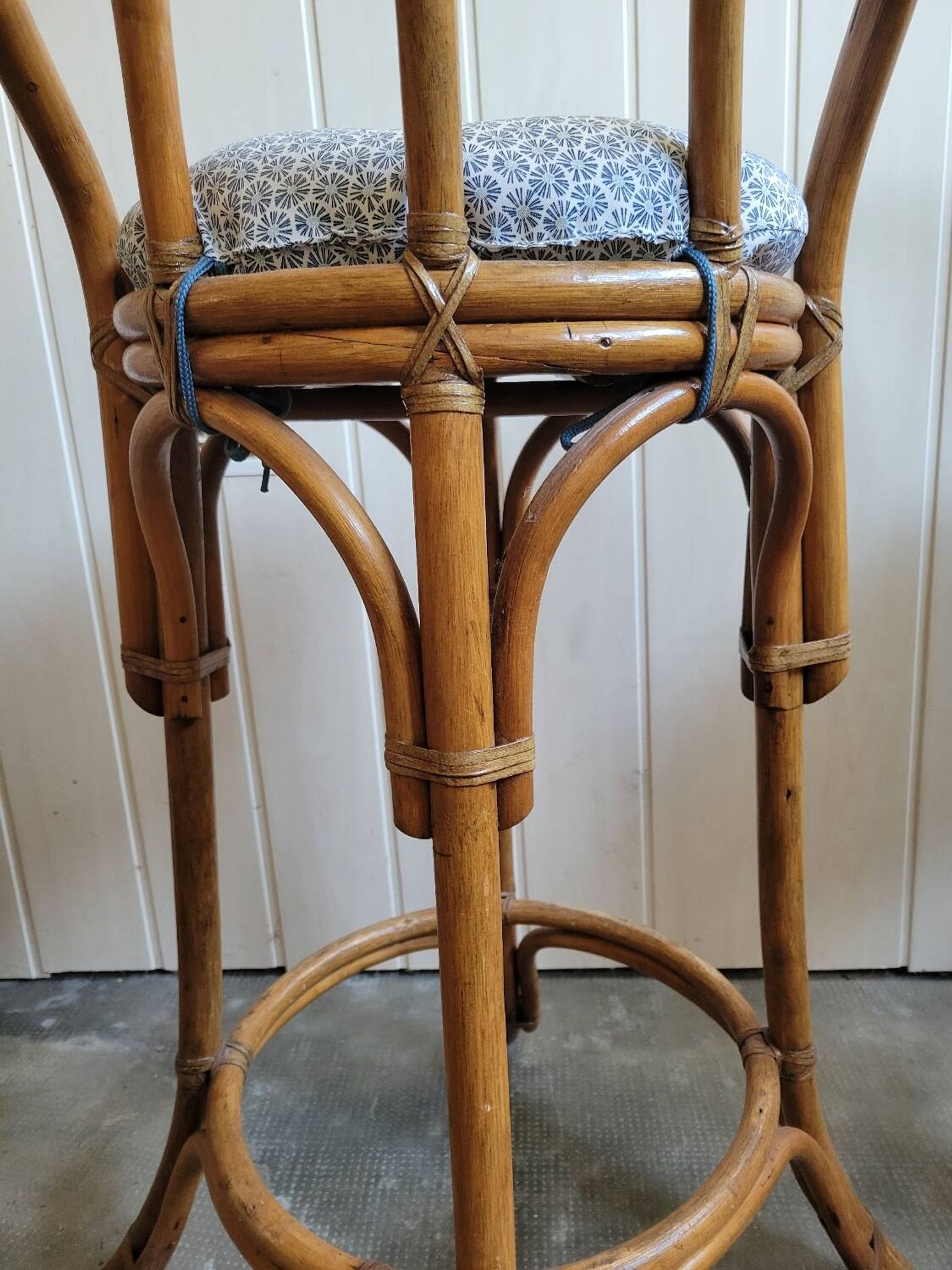 Paire de tabouret de bar en bambou 70's