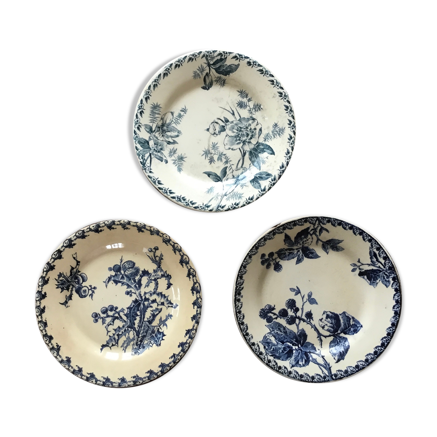 Plates made Gien, Terre de Fer