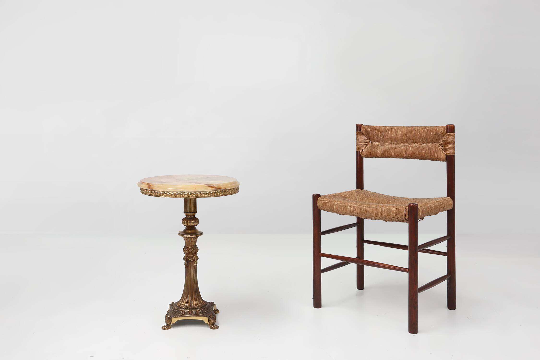 Beautiful brass side table with onyx marble top, France ca. 1950