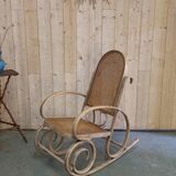 Rocking chair in curved beech and cane