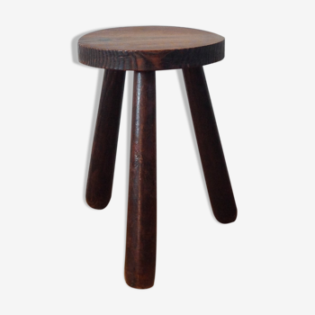 Tabouret tripode de traite brutaliste