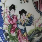 Japanese-inspired porcelain teapot.otifs Geishas kimonos, cherry blossoms