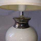 White ceramic lamp cracked effect and silver