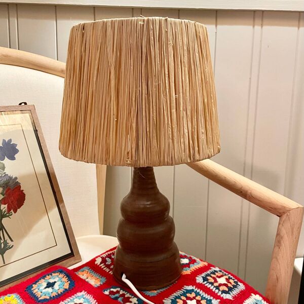 Lampe en grès artisanal
