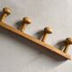 Porte-manteau murale bois verni 4 patères, objet ancien